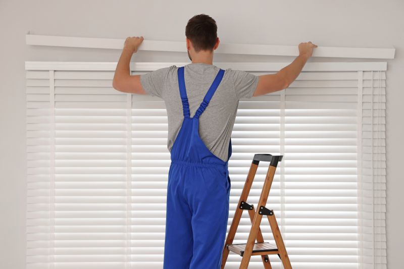 Local Handyman for Blinds